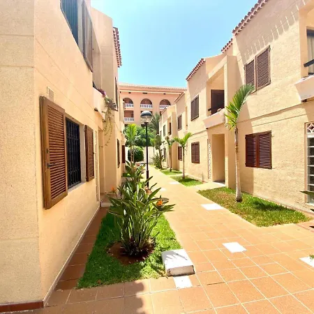 Villa Private With Pool In Compostela Beach, Ocean First Line *